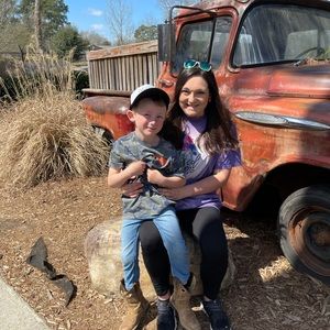 Meet your Posher, Kristen